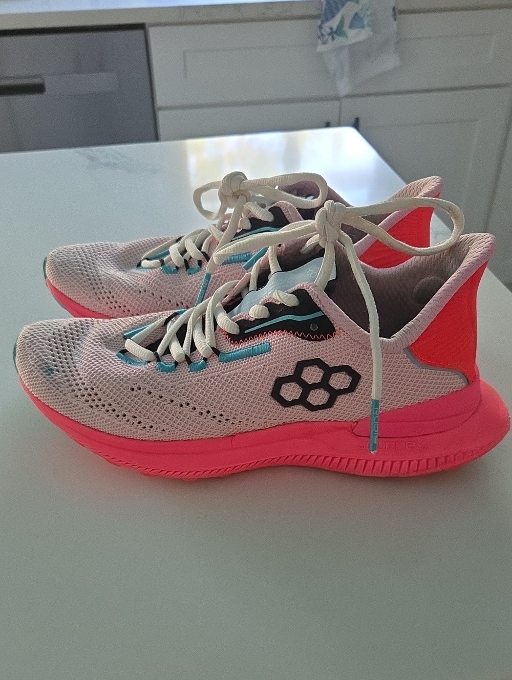 Women's Athletic Running Shoes - Pink & Coral